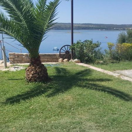 Apartmani Lovre Поседарье Экстерьер фото