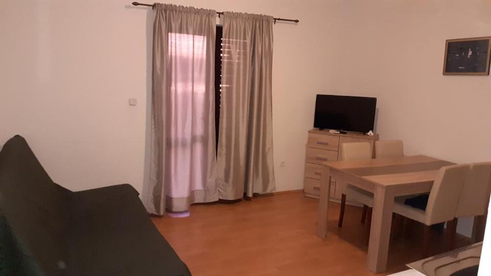 Apartmani Lovre Поседарье Экстерьер фото