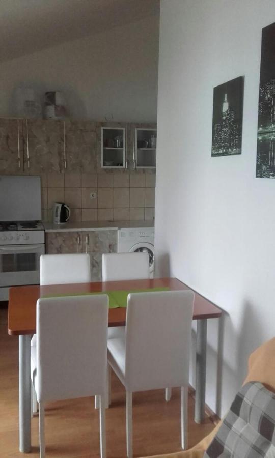 Apartmani Lovre Поседарье Экстерьер фото